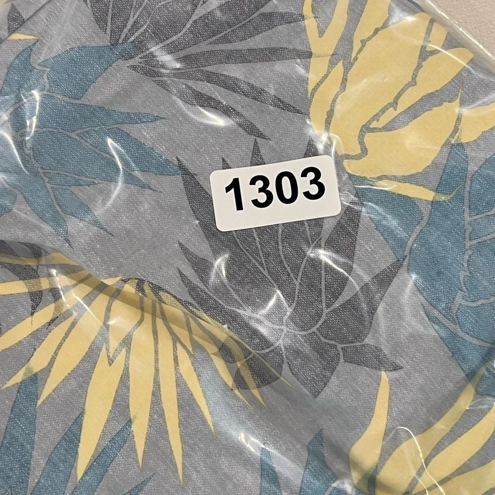 NWT Travis Mathew 42W Lifestyle Palm Floral Pattern Stretch Band Trunks Swim